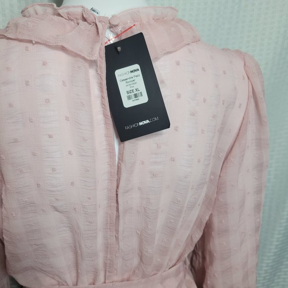 NWT Fashion Nova Cassandra Plaid Romper - Size: XL, Color: Pink ****NWT**** - Picture 8 of 9